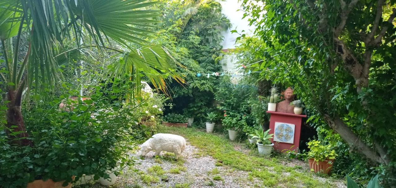 Вілла Casa Con Jardin Frente Playa De Бурріана Екстер'єр фото