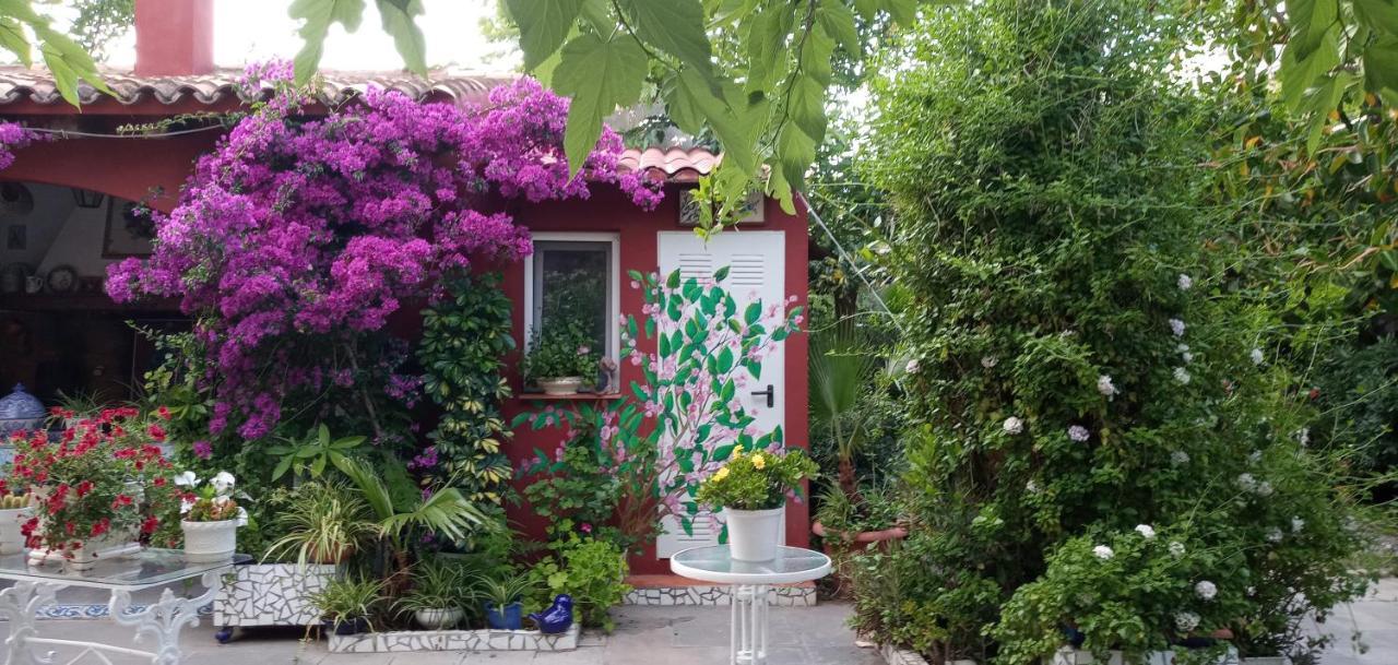 Вілла Casa Con Jardin Frente Playa De Бурріана Екстер'єр фото