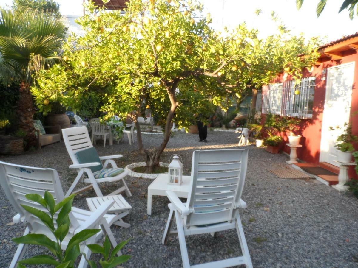 Вілла Casa Con Jardin Frente Playa De Бурріана Екстер'єр фото